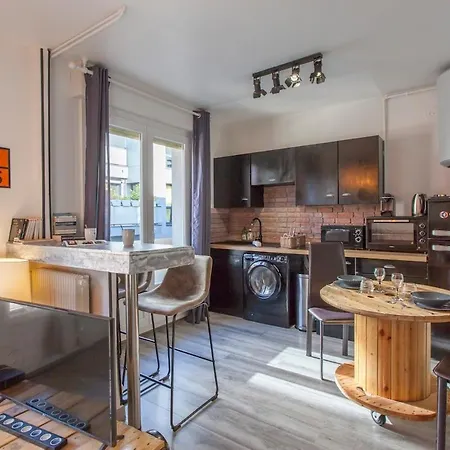Montagnes Russes Appartement